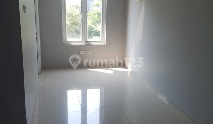 WTS / Dijual Cepat Rumah Siap Huni dan Lokasi Strategis di The Green Residence, Legok, Tangerang, Banten 2