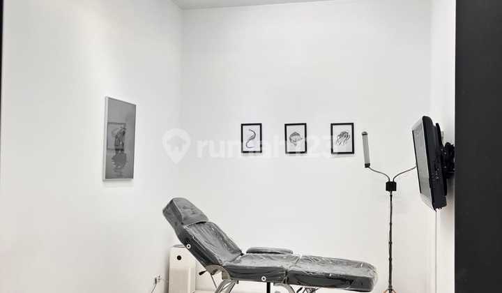 WTS / Dijual Cepat Rumah Siap Huni dan Lokasi Sangat Strategis di Bintaro Sektor 3, Pondok Aren, Tangerang Selatan, Banten 2