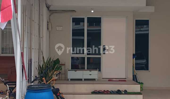 WTS / Dijual Cepat Rumah Siap Huni Lokasi Sangat Strategis di Paradise Serpong City Cluster Summerland, Setu, Tangerang Selatan, Banten 2