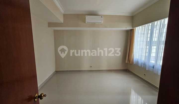 For rent.3.rooms.ready.occupied.vacant.rarely.available 2