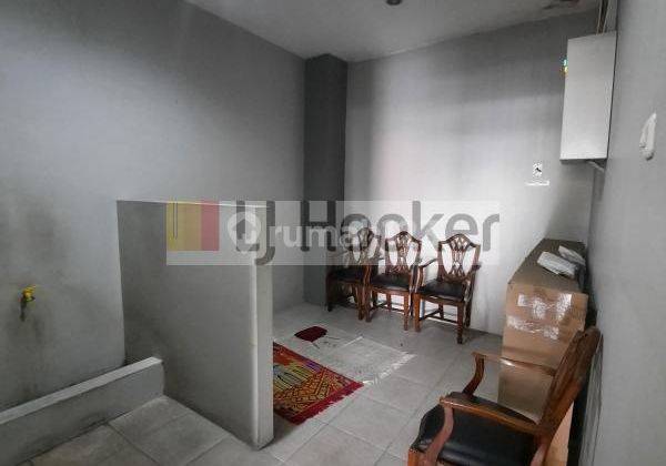Bangunan 2 Lantai Ex Abuba di Jl. Alternatif Cibubur 11