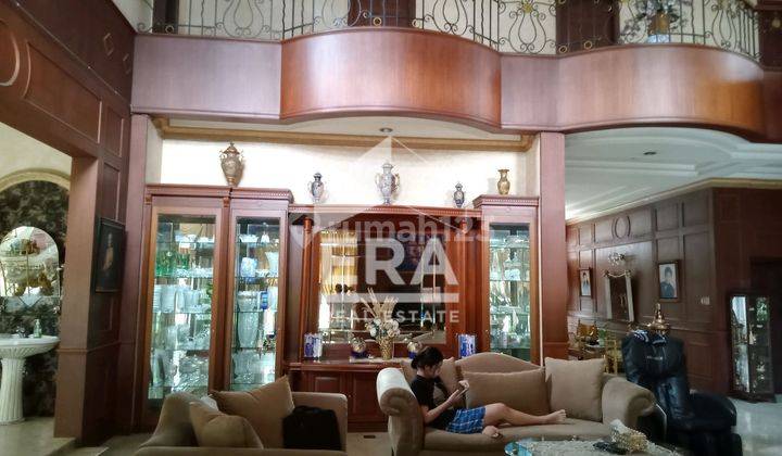 Lokasi dekat Mesjid, Rumah Elite di Medan Baru 2