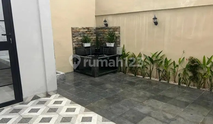 For Sale, 2-Story House in Karang Tengah 2