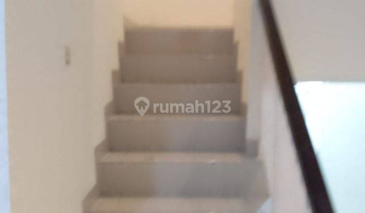 Disewakan Rumah Amerika Green Lake City  3
