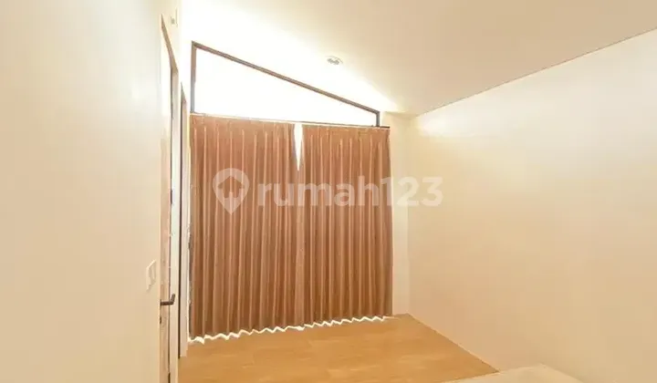 For Rent: A New House in Cendana Icon Estate Cluster, 21st. For Rent: A New House in Cendana Icon Estate Cluster, 21st.