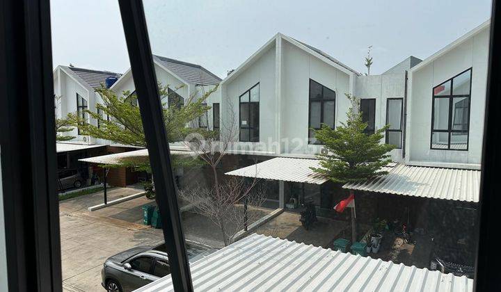 J Di Sewakan Rumah Citra Garden Puri 5x12 Lantai 2 Kamar Tidur 2  2