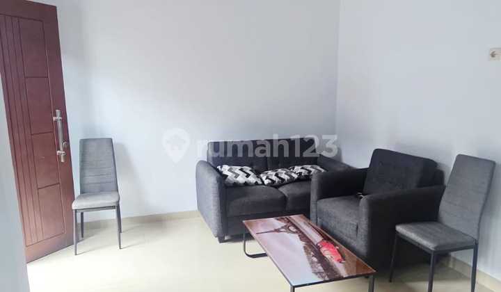 For Sale in An 1!!! 1½ Story Grand Poris House