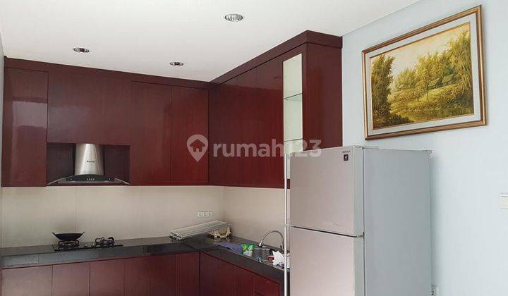 P 10.21 Disewakan Rumah 10x15 Furnish Puri Mansion Jakarta Barat 2