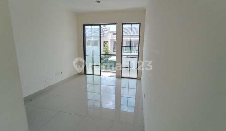 An 19 Disewa Rumah Green Village, Cipondoh