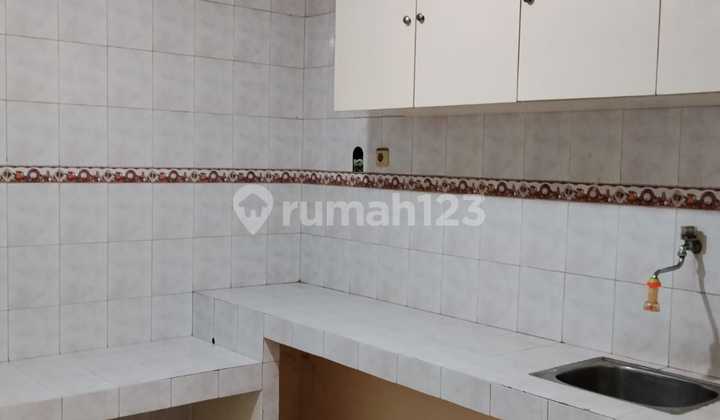 An 26 Disewa Rumah di Green Garden Blk H5 Ukuran 6X18