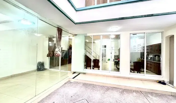 An 25 di Sewakan Rumah Mewah Modernland Golf Raya