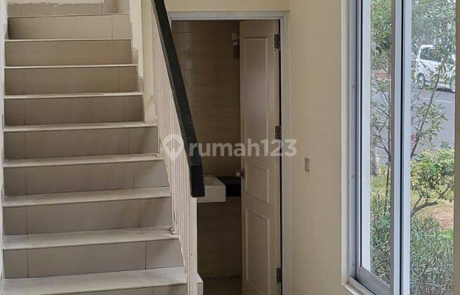 P Nls Disewakan Cepat Termurah Rumah 13x18 di Green Lake City  2