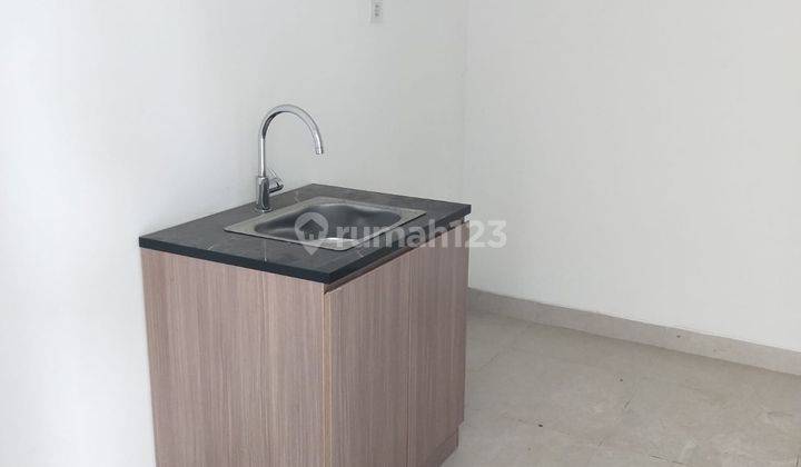 J Dijual Rumah Riviera Puri Karang Tengah Dekat Metland 2