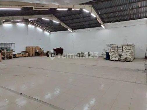 P Lh Disewakan Gudang Lb330m2 di Cakung Jaktim 1