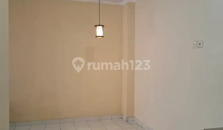 An 6 di Jual Rumah Cluster Palem Taman Royal 3 Posisi Depan 2