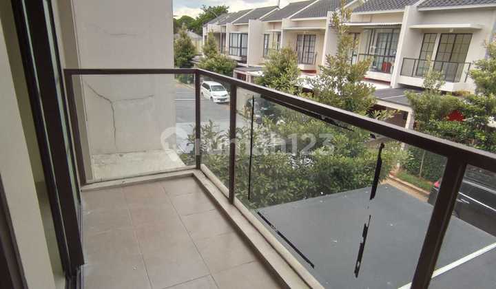 An 18 Dijual Rumah Green Village, Cipondoh 2