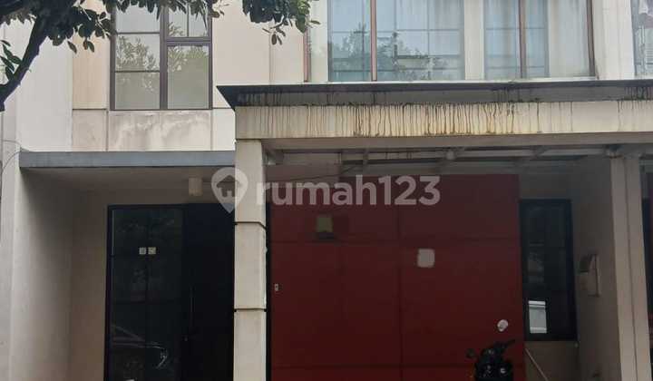 Disewakan Rumah Green Vilage di Cipondoh