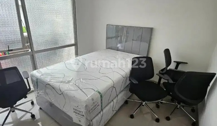 Disewakan Rumah Hoek Full Furnish di Pik 2 2