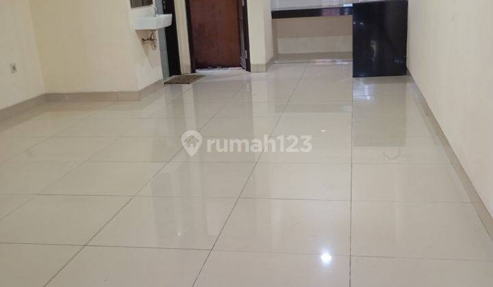 Rumah Di Green Village Cipondoh 1
