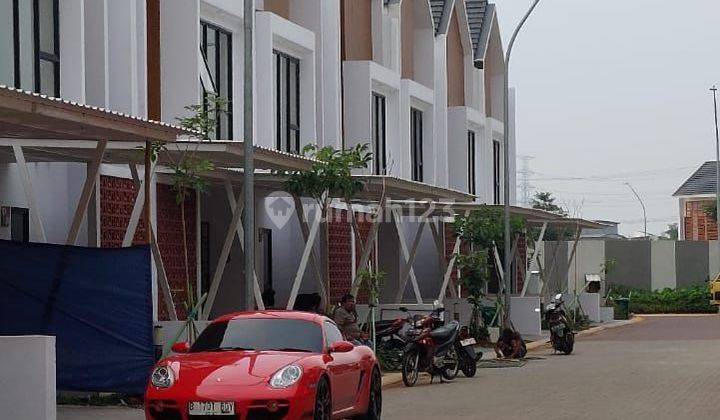 Disewakan Rumah Baru Northbendmetland Puri 2 Lantai   2