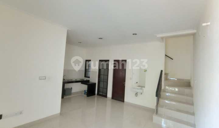 For Rent House 6X10.5, in Green Village