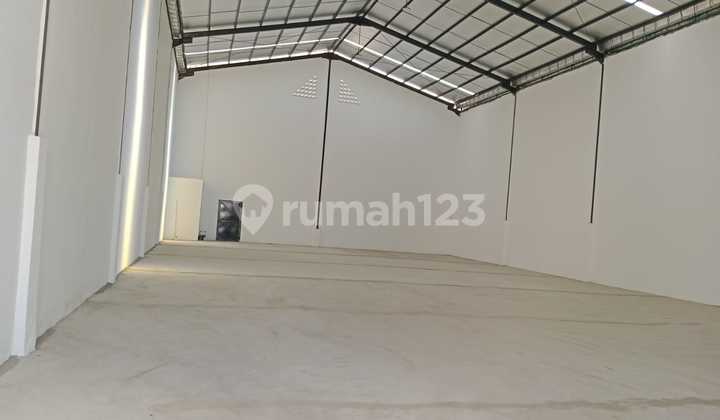 Disewakan Gudang Siap Pakai Di Pergudangan 19 Paku Haji Disewakan Gudang Siap Pakai Di Pergudangan 19 Paku Haji