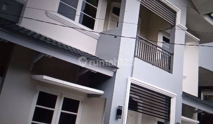 Disewa Rumah Semi Furnish  Baru Renovasi Pondok Kelapa Jakarta Timur 1