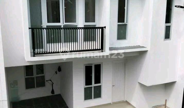 Dijual Rumah Baru Jatiwaringin Bekasi Selatan