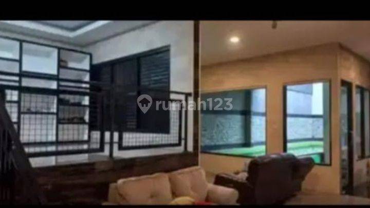 Dijual Rumah Dengan Fasilitas Kolam Renang Pondok Kelapa Jakarta Timur 2