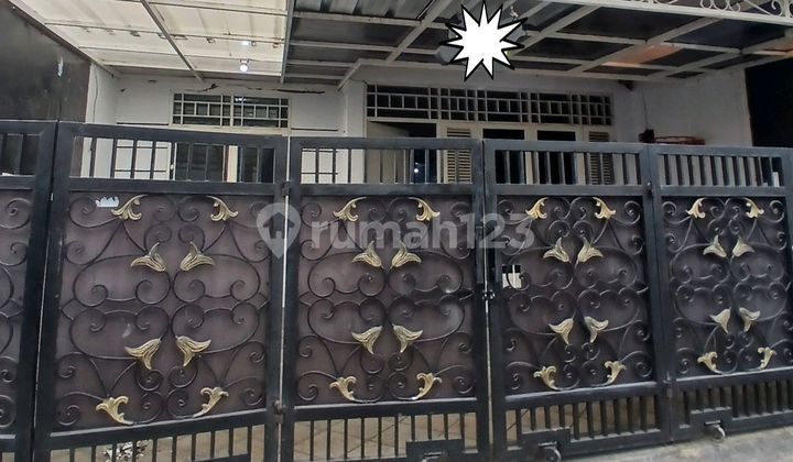 For Rent Flood-Free House Pondok Kelapa East Jakarta