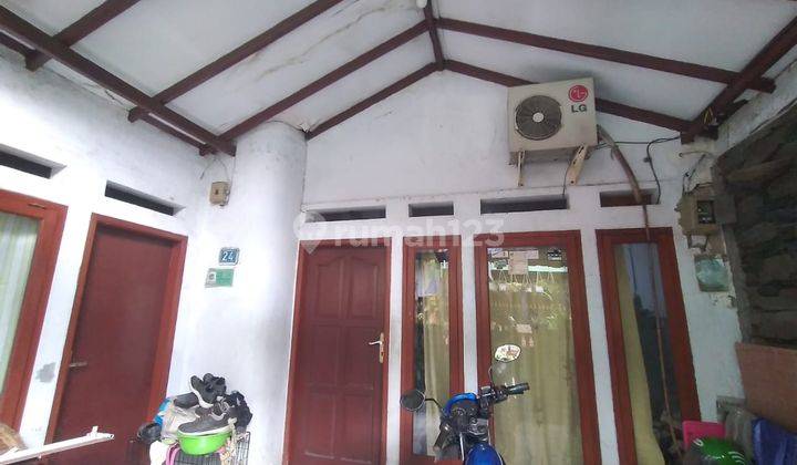 Dijual Rumah Dekat Pasar Perumnas klender Jakarta Timur Rumah di Jakarta timur 2 Lantai SHM Sudah Renovasi Unfurnished 1