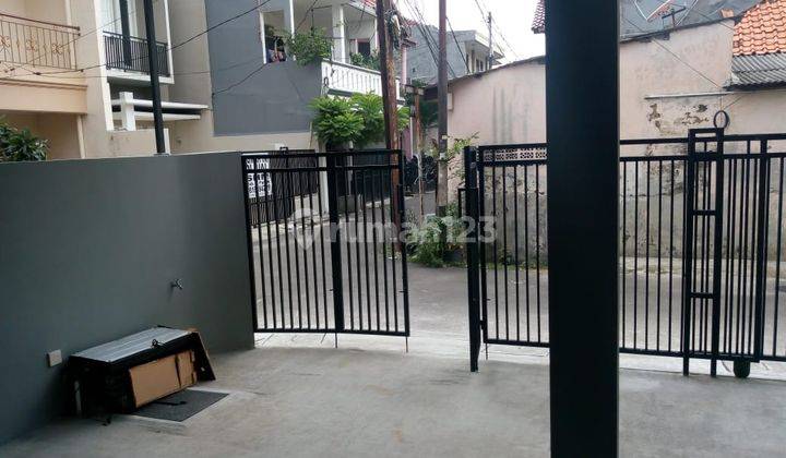 Disewa Rumah Pondok Bambu Jakarta timur 1