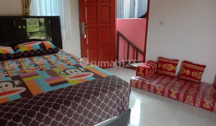 Disewa villa lengkap dengan kolam renang megamendung bogor 8