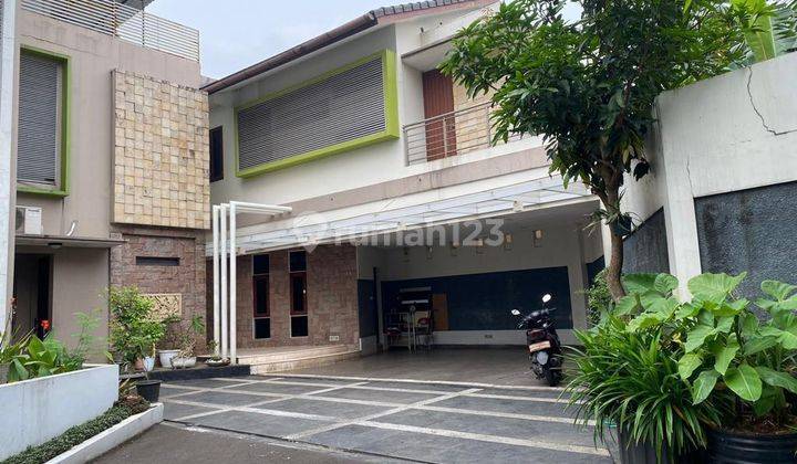 Dijual rumah lengkap fasilitas kolam renang Kebagusan Jakarta selatan 1