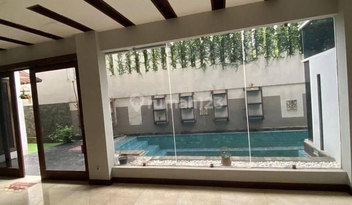 Dijual rumah lengkap fasilitas kolam renang Kebagusan Jakarta selatan 2