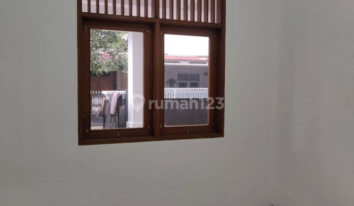 Disewa rumah pondok kopi jakarta timur 4
