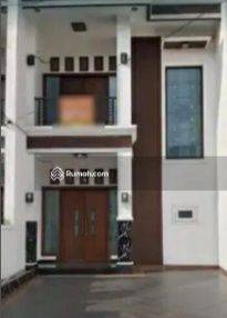 Dijual rumah bangunan moderen pondok kelapa jakarta timur 1