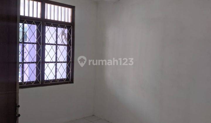 Disewa rumah siap huni pondok bambu Jakarta timur 9
