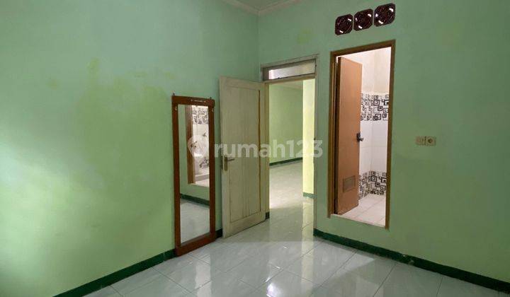 Dijual rumah 2 lantai pondok kelapa Jakarta timur 2