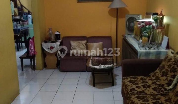 For sale bamboo cottage East Jakarta 2