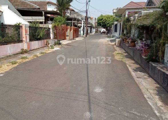 Rumah Tua Dijual Pondok kopi Jakarta timur 2