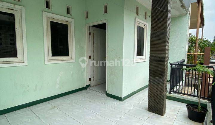 Dijual rumah 2 lantai Pondok kelapa Jakarta Timur 2