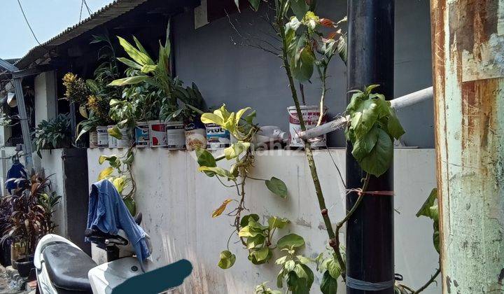 Rumah Dijual Hitung Tanah Perumnas klender Jakarta timur 2