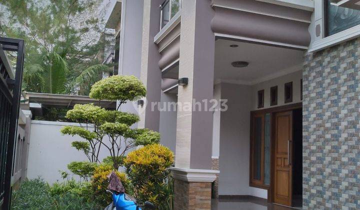 Dijual rumah Desain Moderen Pondok kelapa Jakarta timur 1