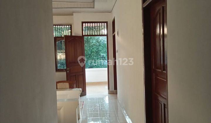 Disewa rumah semi furnish Pondok kelapa Jakarta timur 2