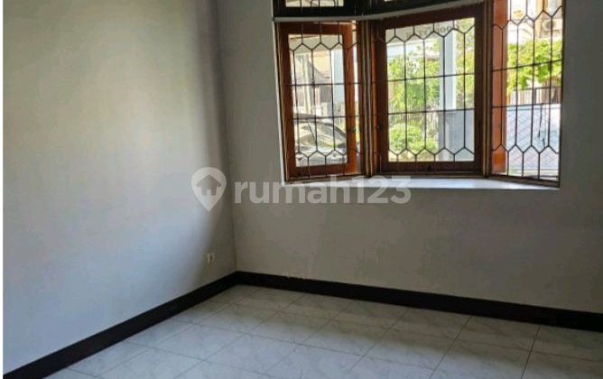 For Rent Well-Maintained House Pondok Kelapa East Jakarta 2