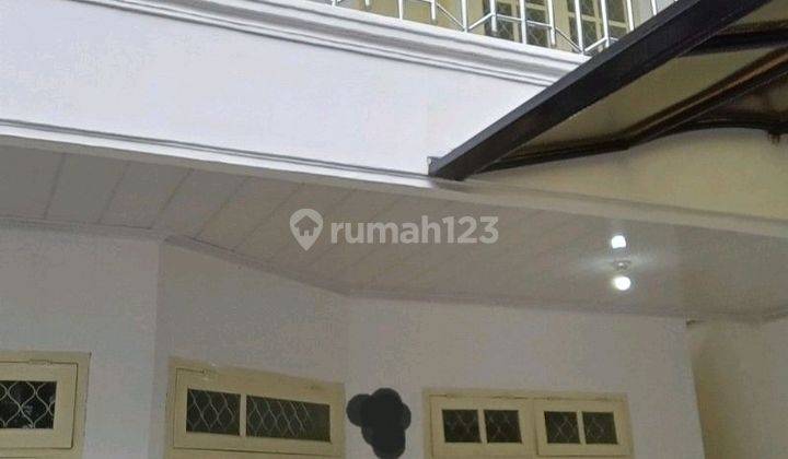 Disewa Rumah Dekat Taman Pondok Kelapa Jakarta Timur 1