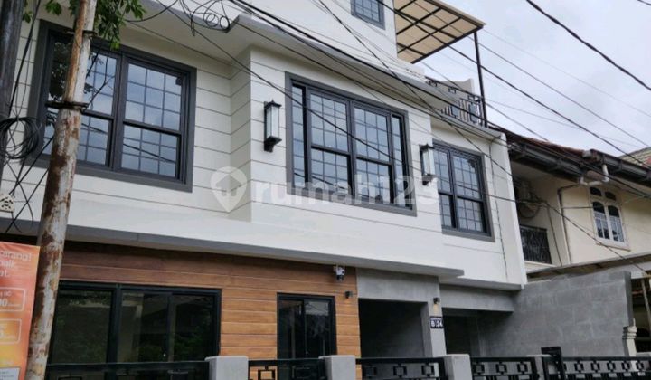 Dijual Rumah Desain Mewah Duren Sawit Pondok Bambu Jakarta Timur 1