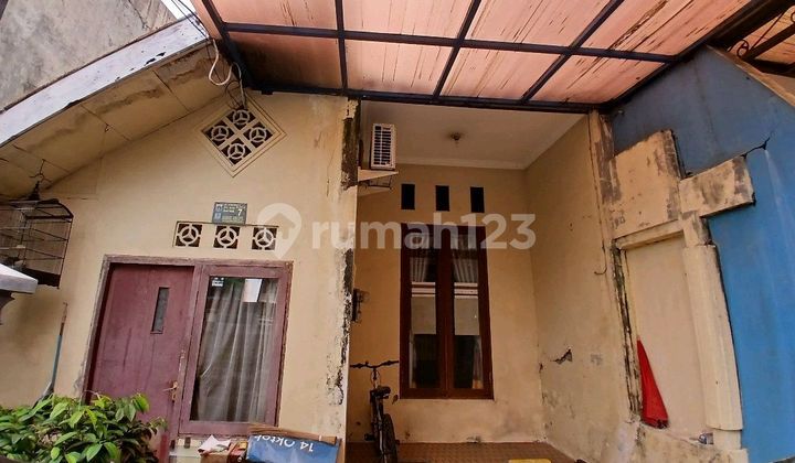 Dijual Rumah Lingkungan Nyaman Duren Sawit Jakarta Timur