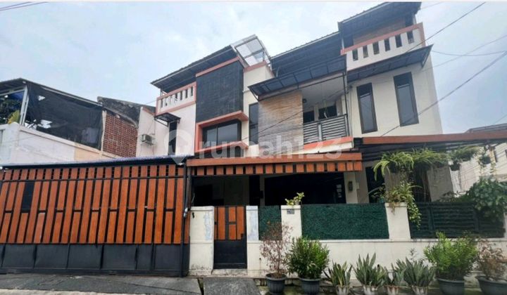 For Sale House in a Comfortable Environment, Pondok Kelapa, East Jakarta